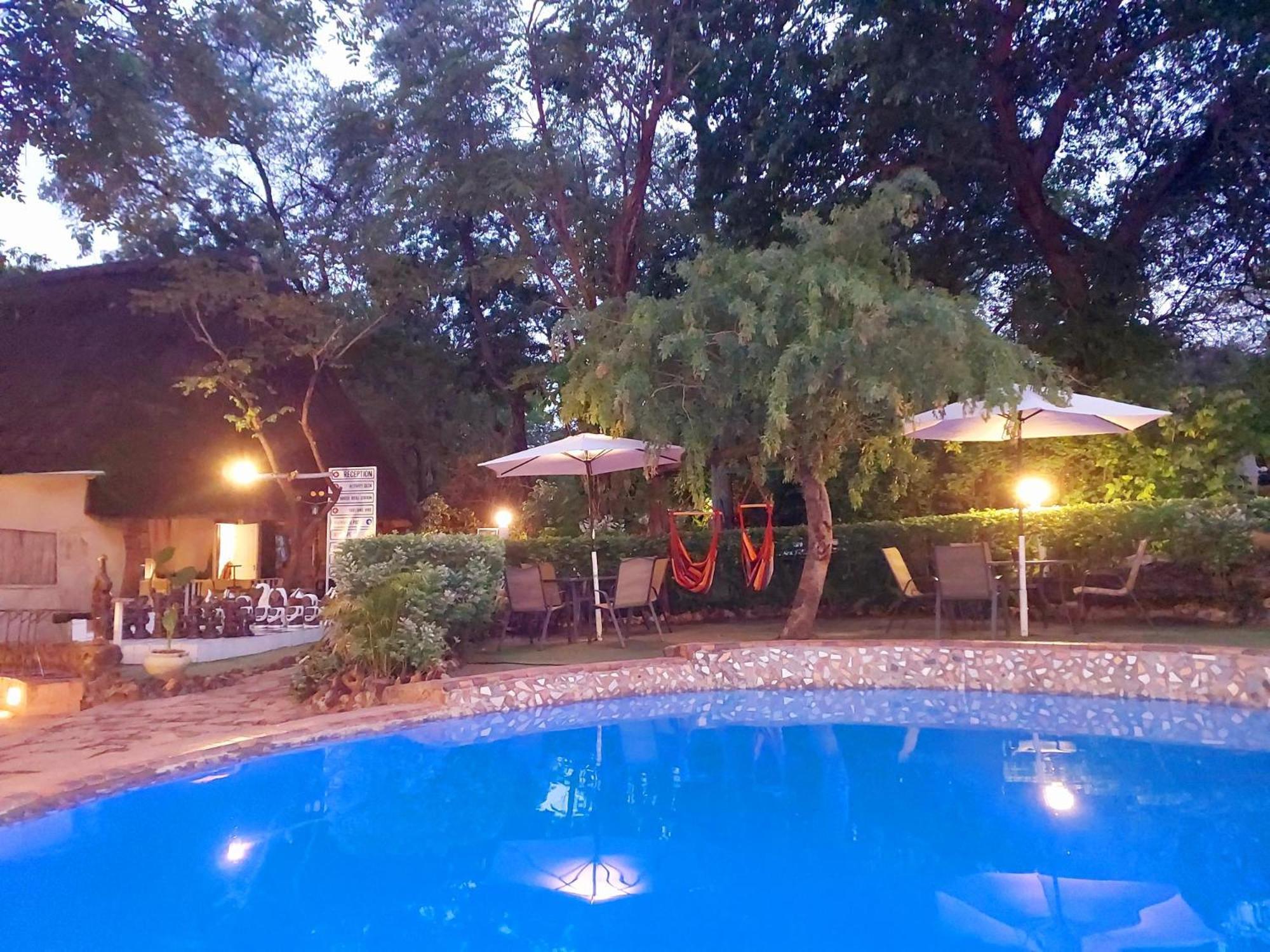 Victoria Falls Backpackers Lodge- Camp Sites Exterior photo